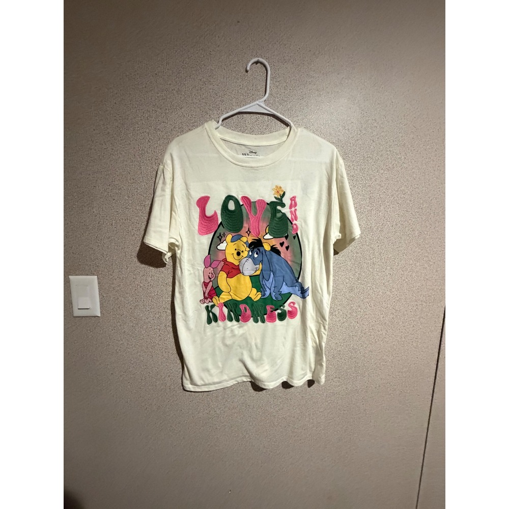Disney Winnie the Pooh Love and Kindness Graphic Tee Cream Small S 4-6 Eeyore